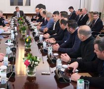 Οι ανακοινώσεις του Πρωθυπουργού μετά τη μαραθώνια συνάντηση με τους αγρότες – Αυτές είναι οι επιπλέον βελτιώσεις στα μέτρα ενίσχυσης