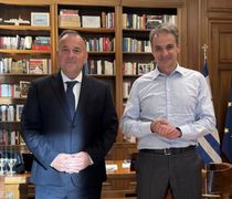 Συνάντηση του κ. Γ. Παππά με τον Πρωθυπουργό στο Μέγαρο Μαξίμου