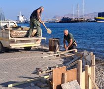 Παρεμβάσεις στο παραλιακό μέτωπο απέναντι από το Επαρχείο 