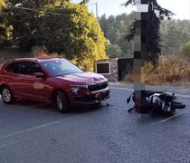 Τροχαίο στη Ζιά - Συγκρούστηκε αυτοκίνητο με δίκυκλο