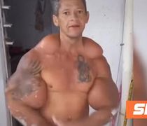 Πέθανε σε ηλικία 55 ετών ο Βραζιλιάνος «Ποπάι» – Η εμμονή με τα διογκωμένα μπράτσα και οι ενέσεις με ορυκτέλαιο