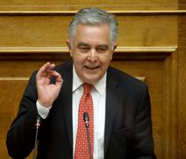 Κοινοβουλευτική παρέμβαση του Βασίλη Υψηλάντη για την προστασία του επαγγέλματος των ξεναγών