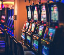 Σαρωτικό νομοσχέδιο για τον παράνομο στοιχηματισμό: Κάθειρξη 10ετίας και βαριά πρόστιμα 