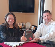 Mε τον Πρόεδρο του Σωματείου Εκμισθωμένων Ιδιωτικών Αυτοκινήτων με Οδηγό Σ. Γραμμένο συναντήθηκε η Έπαρχος Κω