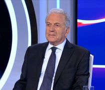 Ευρωπαϊκό ένταλμα σύλληψης για τον Αβραμόπουλο για το Qatargate