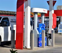 Από σήμερα η επιδότηση στο diesel στην αντλία: Μέχρι πότε θα ισχύει το μέτρο, ανοιχτό το ενδεχόμενο παράτασης 