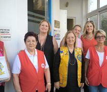 Διανομή σχολικών ειδών σε 93 μαθητές 45 οικογενειών από τον Ερυθρό Σταυρό Κω