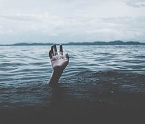 Νεκρή ανασύρθηκε 80χρονη συμπολίτισσά μας από παραλία στο Ψαλίδι 