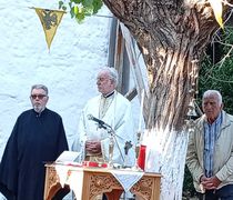 Με κατάνυξη ο εσπερινός για την εορτή των Αγίων Κωνσταντίνου και Ελένης 