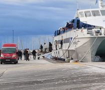 Σάμος: Ανησυχία από τη μεταφορά μεταναστών από την Κρήτη – Συμπτώματα ψώρας καταγγέλλει η Ένωση Συνοριοφυλάκων Σάμου