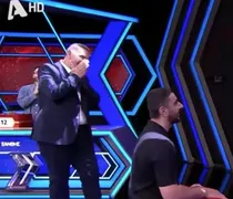  «Deal»: Άνδρας μπήκε στο πλατό και έκανε πρόταση γάμου στην αγαπημένη του