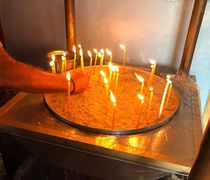 Τι συμβολίζουν τα Ψυχοσάββατα; Οι ημερομηνίες για το 2026 και όσα πρέπει να ξέρουν οι πιστοί