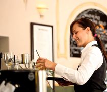 ΄Έναρξη της τουριστικής σεζόν με κινητοποιήσεις ετοιμάζει η ΠΟΕΕΤ  