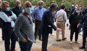  Κρανίδι: Θετική στον κορονοϊό έγκυος από τη Σομαλία - Αυτοψία Τσιόδρα και Χαρδαλιά