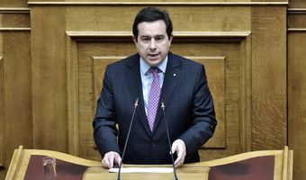 Μηταράκης: Οι δήμαρχοι να δώσουν «βοήθεια όπου μπορούν να συνδράμουν» στο μεταναστευτικό   