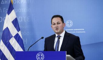 Σ. Πέτσας: Δεν τίθεται κανένα ζήτημα αποστρατικοποίησης των νησιών 