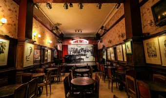 Nέα μέτρα για τον κορωνοϊό: Κλειστά μπαρ και εστιατόρια μετά τις 12 το βράδυ στην Κω και σε άλλες περιοχές 