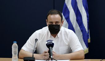 Κορονοϊός: Ο Μαγιορκίνης εξηγεί γιατί δεν χρειάζονται αποστάσεις και λιγότεροι μαθητές μέσα στην τάξη