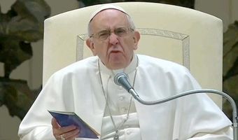 Την Μυτιλήνη θα επισκεφτεί ο Πάπας Φραγκίσκος