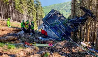  Ιταλία: Τουλάχιστον 13 νεκροί από πτώση καμπίνας τελεφερίκ κοντά στη λίμνη Ματζιόρε  