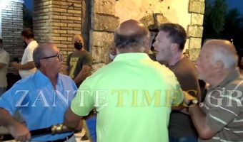  Ζάκυνθος: Φώναζε "αίσχος" σε ιερέα που ζητούσε από τον κόσμο να εμβολιαστεί - Παραλίγο να πέσει ξύλο