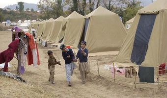 Πρόσφυγες στα παράλια μετακινεί η Άγκυρα τα τελευταία 24ωρα – Προετοιμασμένη για κάθε σενάριο η Αθήνα 