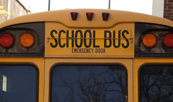 Ασπρόπυργος: Ξέχασαν εξάχρονο παιδί σε σχολικό λεωφορείο