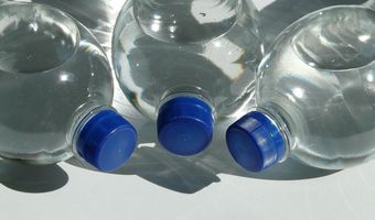  ΣΕΦΥMΕΝ: Χωρίς τέλος ανακύκλωσης το εμφιαλωμένο νερό