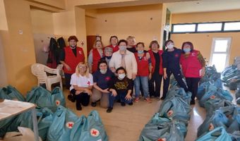 Ερυθρός Σταυρός Κω: Διανομή δεμάτων αγάπης σε ευάλωτες οικογένειες το Πάσχα 