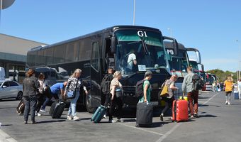 Αεροπορικές εταιρείες και tour operators αυξάνουν τις "θέσεις" τους προς την Ελλάδα για το 2024