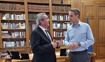 Με τον Πρωθυπουργό συναντήθηκε στο Μέγαρο Μαξίμου ο Περιφερειάρχης Γ. Χατζημάρκος 