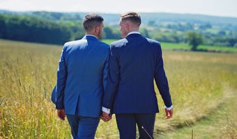 Δημοσκόπηση της GPO: Οριακό "ναι" στον γάμο των ομόφυλων ζευγαριών, αλλά συντριπτικό "όχι" στην υιοθεσία