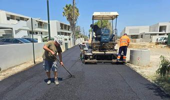 Π. Χατζηχριστοφής: Ασφαλτόστρωση του δρόμου που εξυπηρετεί την παραλία στο Ναυτικό Όμιλο και το Γυμνάσιο