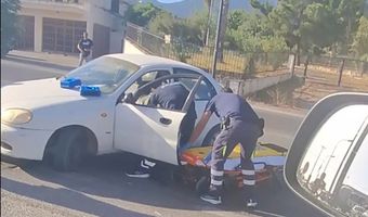 Tροχαίο στον Επαρχιακό με σύγκρουση 2 αυτοκινήτων – Στο νοσοκομείο μεταφέρθηκε ο ένας οδηγός