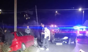 Τροχαίο ατύχημα στον Αμπαβρη- Συγκρούστηκαν 2 αυτοκίνητα 