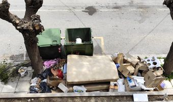 Διαμαρτυρία του συμπολίτη μας Β. Κάππα: Ντροπιαστική η εικόνα με τα σκουπίδια στο Νησί