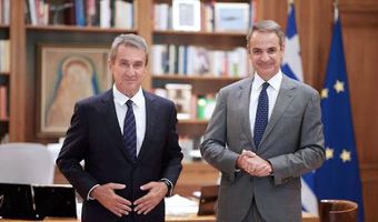 Στη ΝΔ προσχώρησε ο Ανδρέας Λοβέρδος 