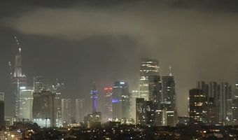 Iσραήλ: Ιρανική επίθεση με 150 πυραύλους – Εκρήξεις πάνω από Τελ Αβίβ και Ιερουσαλήμ