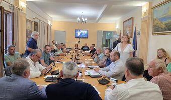 Παρέμβαση του Περιφερειάρχη Γ. Χατζημάρκου στο δημοτικό συμβούλιο Καλύμνου – Παρουσίαση έργων και νέων παρεμβάσεων
