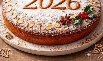 Το έθιμο της Βασιλόπιτας και τα Πρωτοχρονιάτικα έθιμα (γράφει η Ξανθίππη Αγρέλλη)