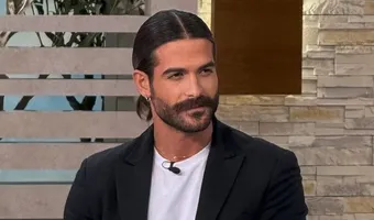 Συνελήφθη ο Άρης Μουγκοπέτρος μετά από μήνυση της συζύγου του για ενδοοικογενειακή απειλή