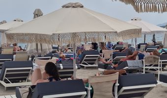 Την παρουσία ναυαγοσωστών από την αρχή της σεζόν ζητούν οι παραλιούχοι της Κω