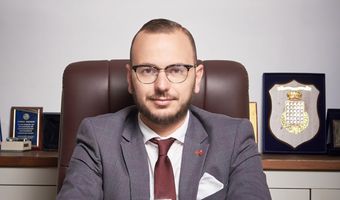 Ο πρώην Δήμαρχος Πάτμου Ε. Πέντες καταγγέλλει παραπληροφόρηση και μιλά για σχέδια ιδιωτικοποίησης του νερού