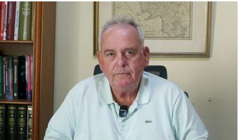 Π. Αβρίθης σε Θ. Νικηταρά: Λυπάμαι γιατί ασχολείσαι μαζί μου όταν το νησί και τα προβλήματα της κοινωνίας βοούν