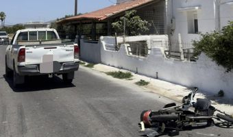 Τροχαίο ατύχημα στο Πυλί: Μηχανάκι συγκρούστηκε με μικρό φορτηγό - Στο νοσοκομείο ο οδηγός