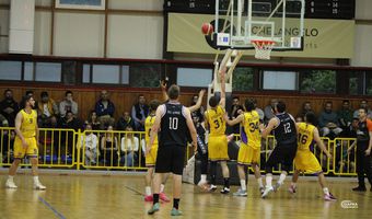 Final-4 Aνδρών: Hττα του Φοίβου Κω - Στον τελικό η Ελπίδα Πεταλούδων