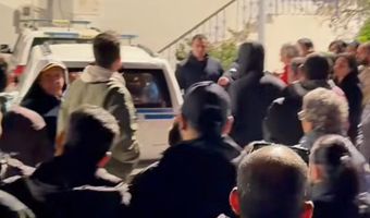Ξεσηκώθηκαν οι κάτοικοι της Σύμης για την υπόθεση με ασελγείς χειρονομίες από αλλοδαπό εις βάρος 4 ανηλίκων