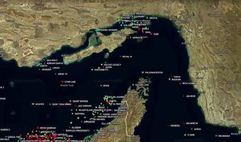 Το Ιράν ανοίγει πλήρως τα Στενά του Ορμούζ για όλα τα εμπορικά πλοία - Βουτιά στην τιμή του πετρελαίου