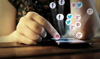 Εμμονή με τα social media για 1 στους 2 εφήβους στην Ελλάδα – Τα στοιχεία του Ιδρύματος «Σταύρος Νιάρχος»