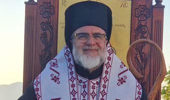 ΟΙ ΤΡΕΙΣ ΙΕΡΑΡΧΕΣ ΚΑΙ ΕΜΕΙΣ...